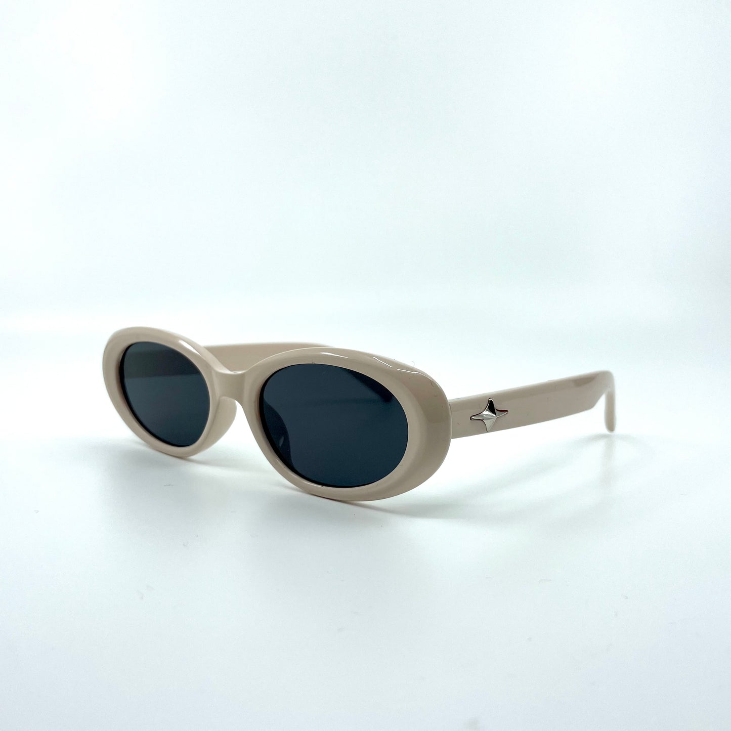 “Uptown” Oval Sunglasses